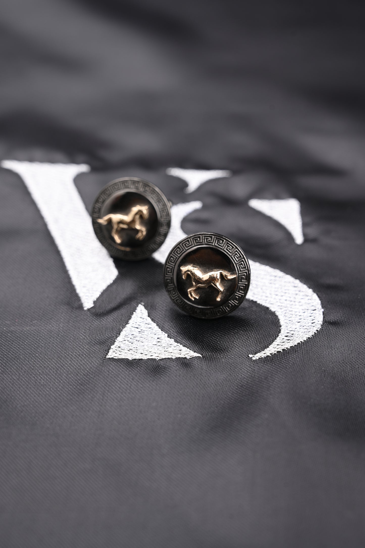 CUFFLINKS-CF-0162