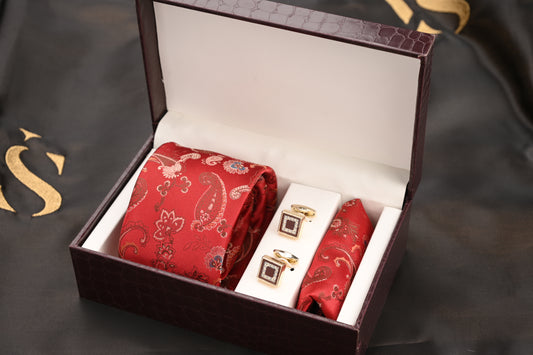 TIE/POCKET SQUARE/CUFFLINKS SET