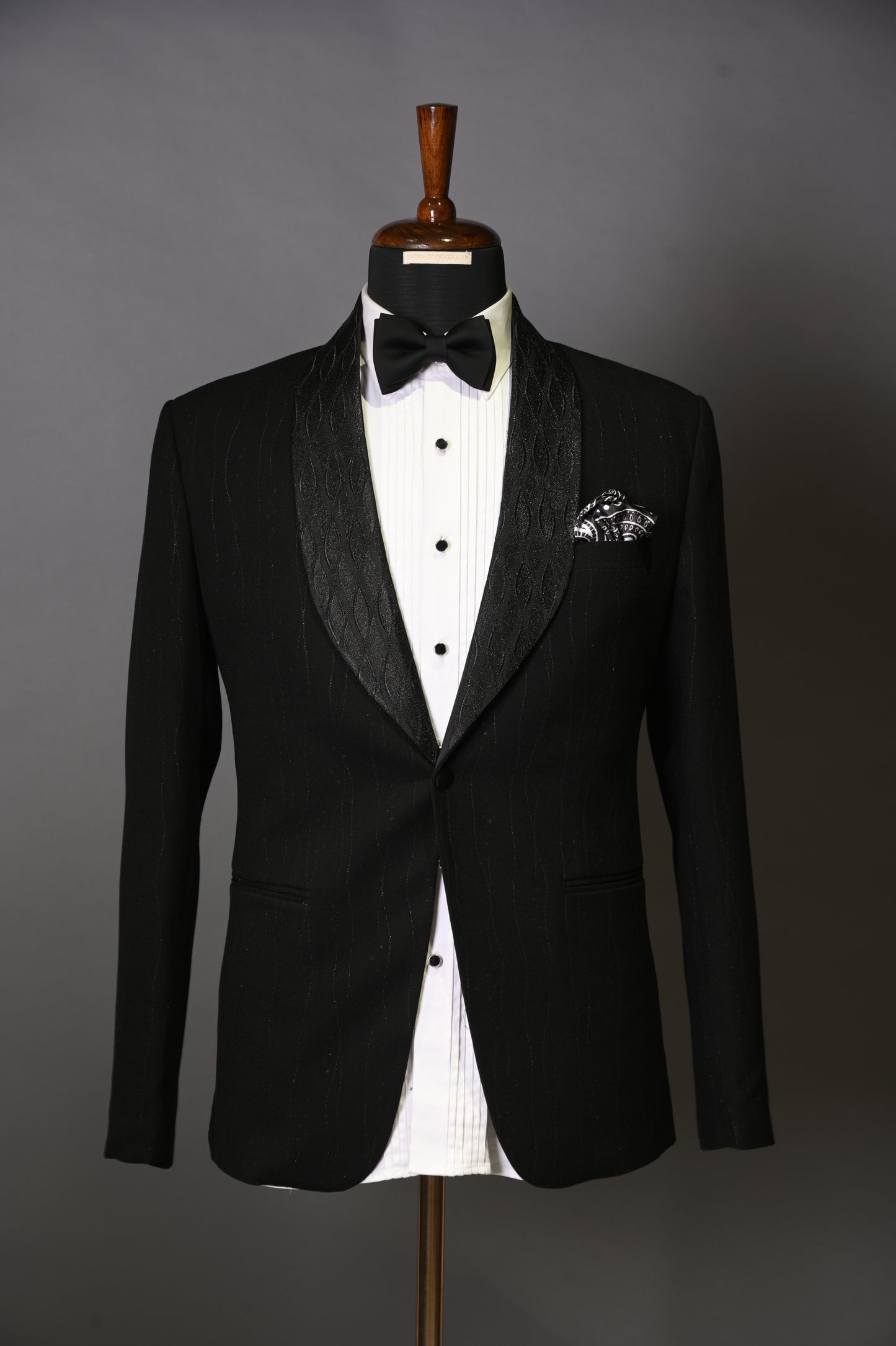 Tuxedo/Black