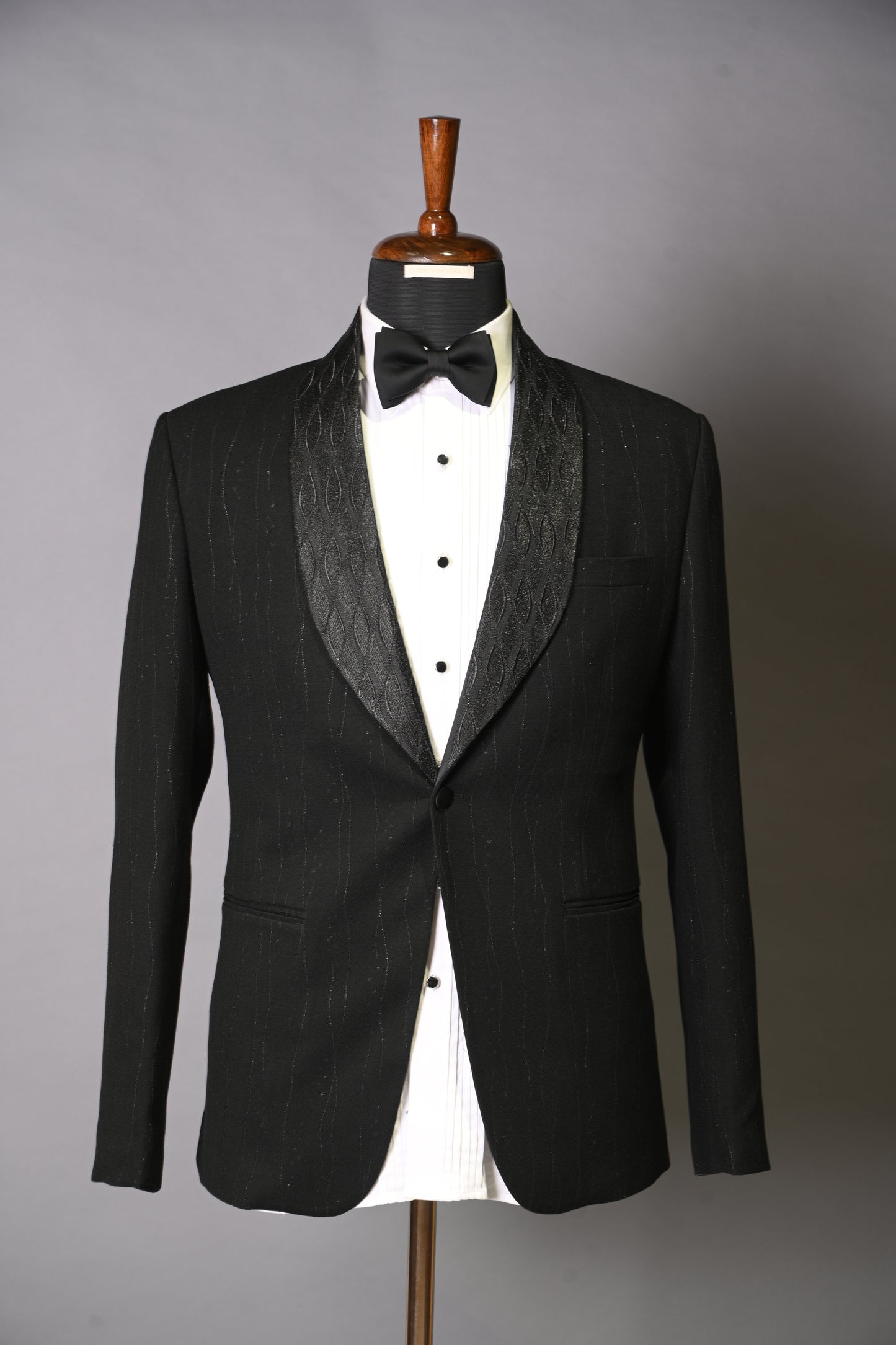 Tuxedo/Black